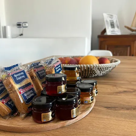 Beachfront-santa Marina Vacation Πάρος