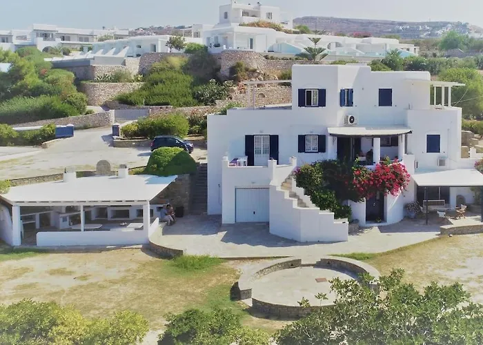 Beachfront-santa Marina Vacation Holiday home