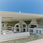 Beachfront-santa Marina Vacation * Парос