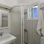 Beachfront-santa Marina Vacation Парос