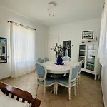 Beachfront-santa Marina Vacation *