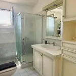 Beachfront-santa Marina Vacation * Парос