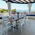 Дом отдыха Beachfront-santa Marina Vacation