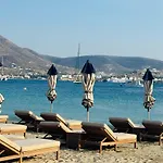 Beachfront-santa Marina Vacation Сasa de vacaciones Páros