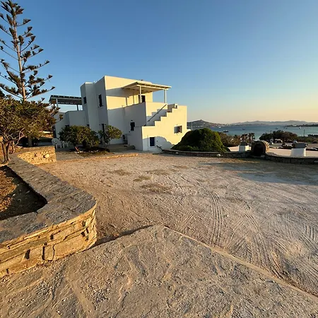 Beachfront-santa Marina Vacation Holiday home
