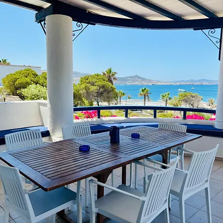 בית נופש Beachfront-santa Marina Vacation פארוס