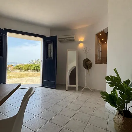 Beachfront-santa Marina Vacation * Páros